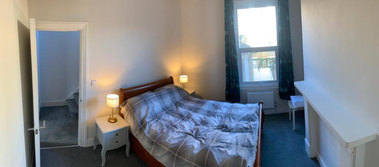 The Dimmer 2 Bedroom Apartment Londyn Zewnętrze zdjęcie